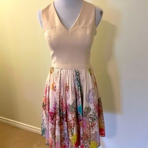 Ted Baker London v-neck sleeveless Tarren dress